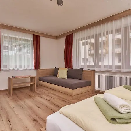Pienz Apart Oetz Buitenkant foto